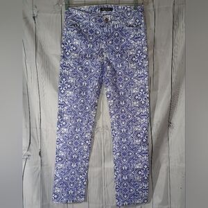 White House Black Market Slim Ankle Blue and White Patterned Women's Jeans